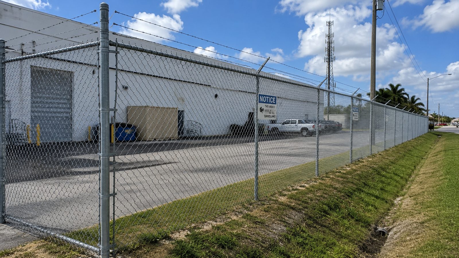 Aluminum fence installed in Pompano Beach, Florida by Alpha Fence Specialists